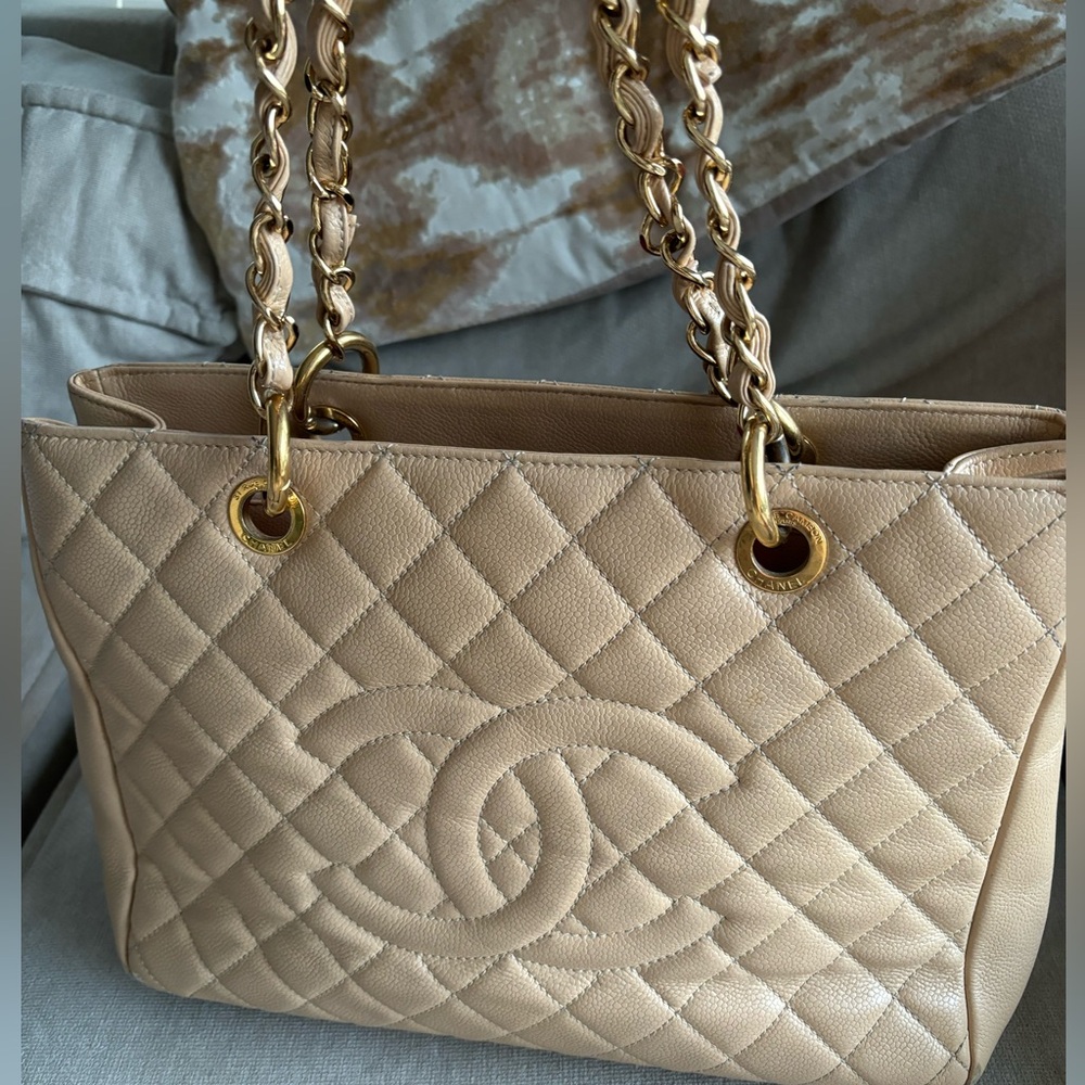 Chanel Shopping Caviar Quilted Grand Gst Clair Beige Leather Tote